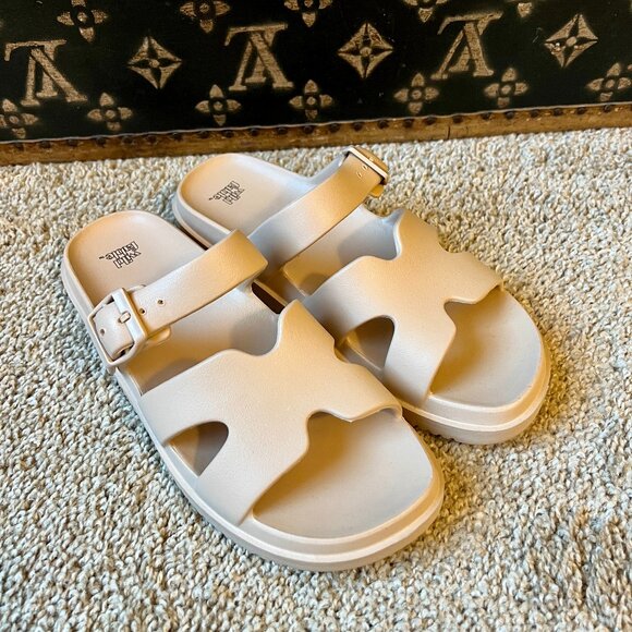Target Wild Fable 'Maysen' Rubber Sandals, Taupe - Picture 1 of 4